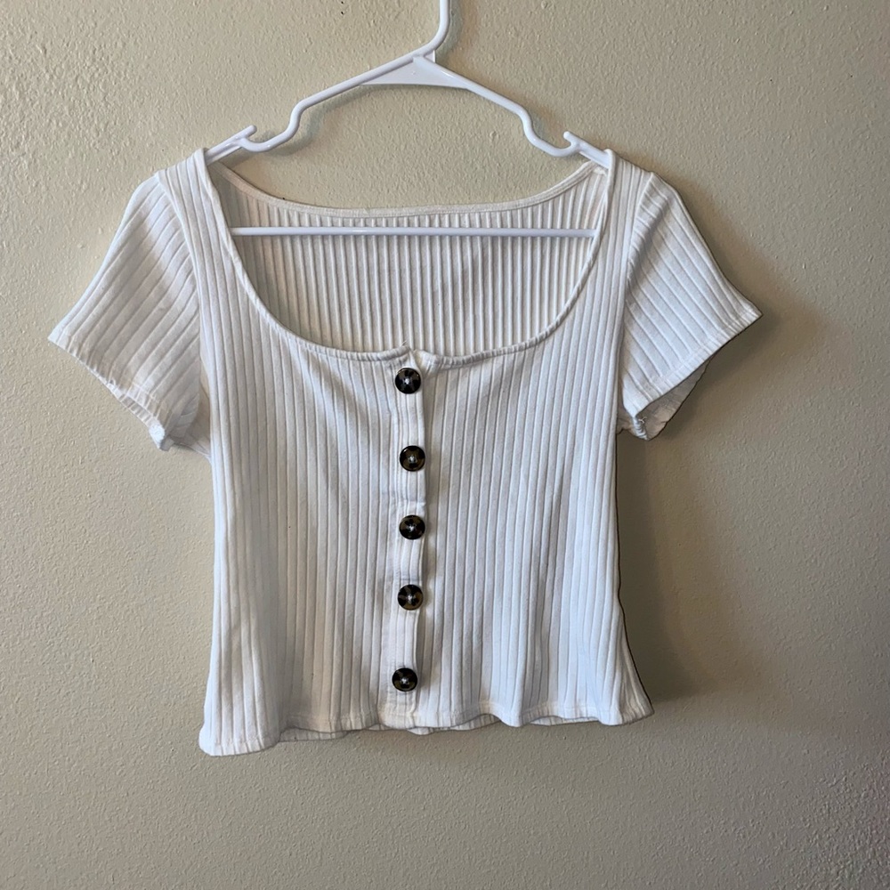 Cropped shirt